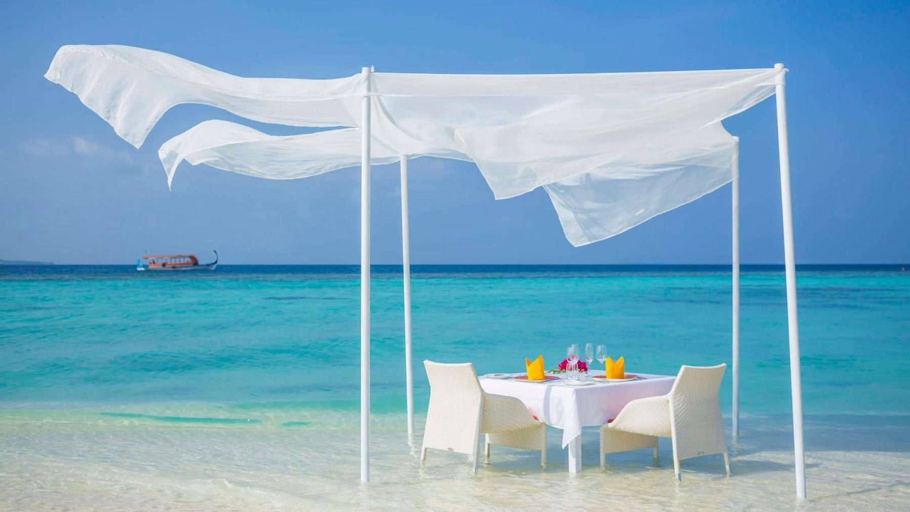 Dusit Thani Maldives
