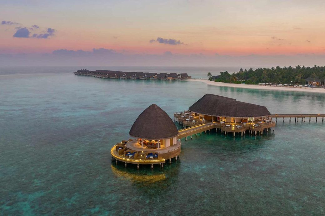 Emerald Faarufushi Resort & Spa