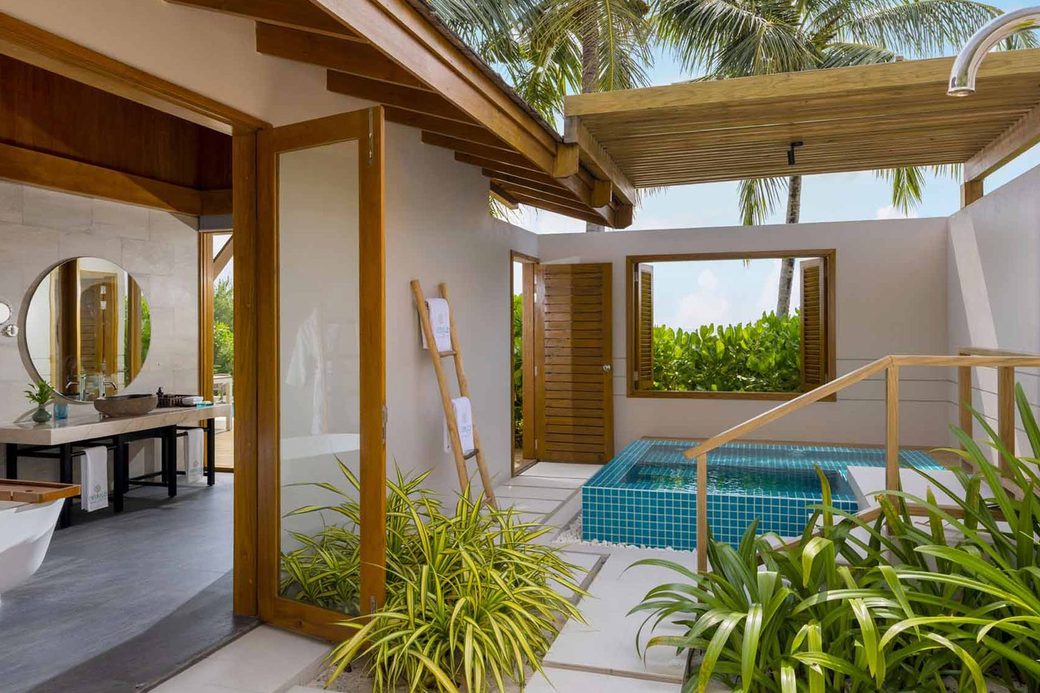 Emerald Faarufushi Resort & Spa