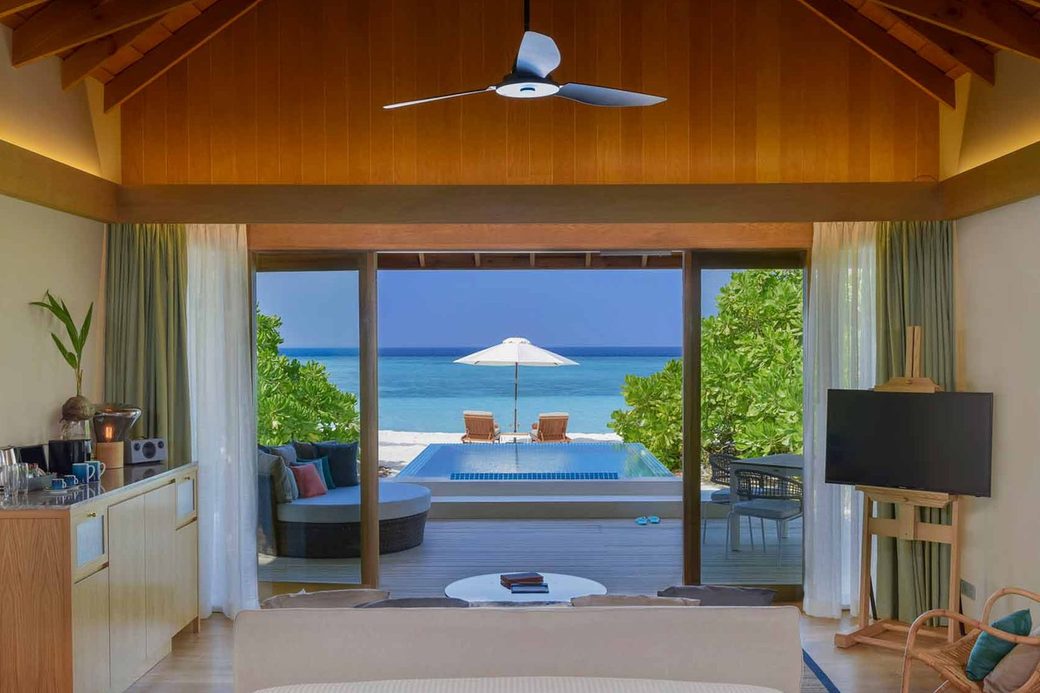 Emerald Faarufushi Resort & Spa