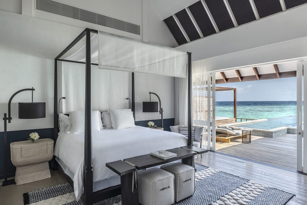 Four Seasons Landaa Giraavaru
