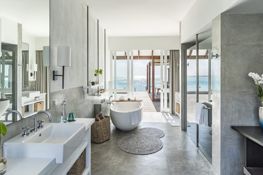 Four Seasons Landaa Giraavaru