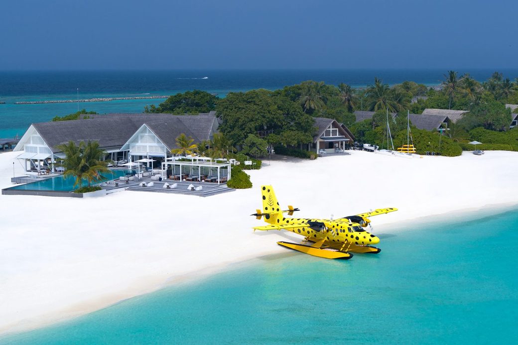 Four Seasons Landaa Giraavaru