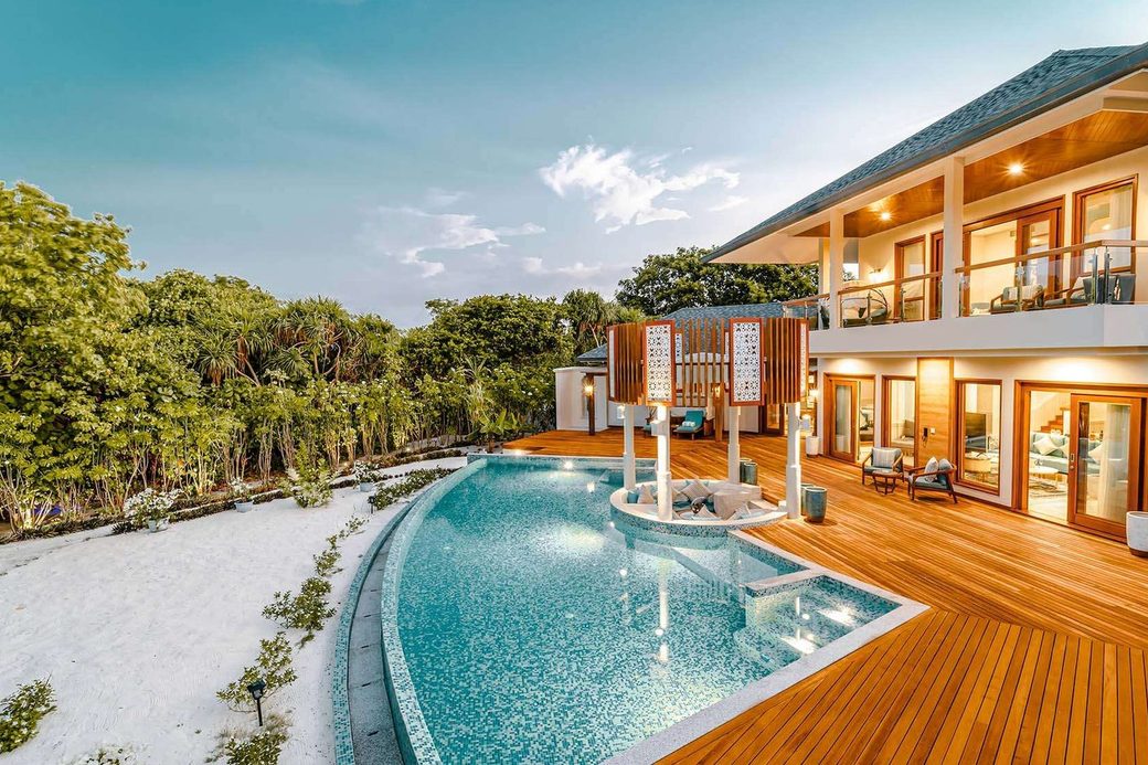 Hideaway Beach Resort & Spa
