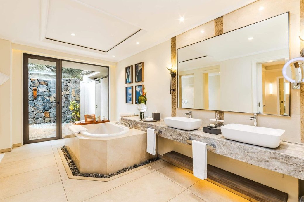 Maradiva Villas Resort & Spa