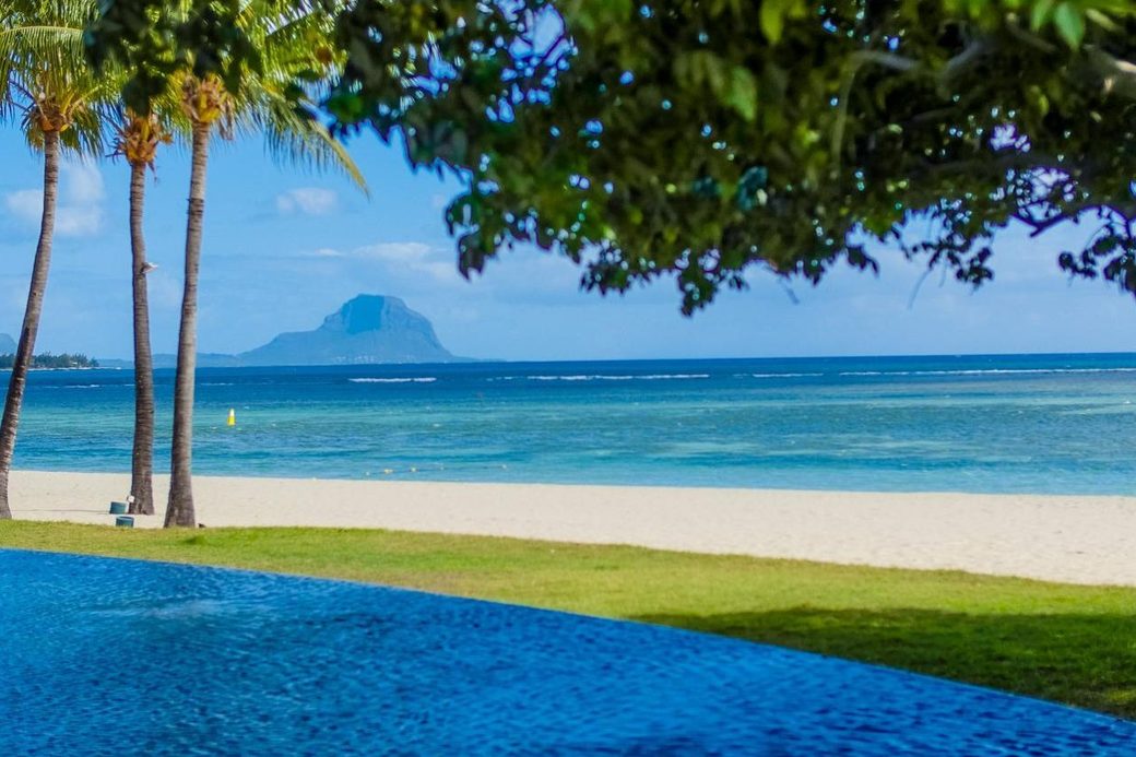 Maradiva Villas Resort & Spa