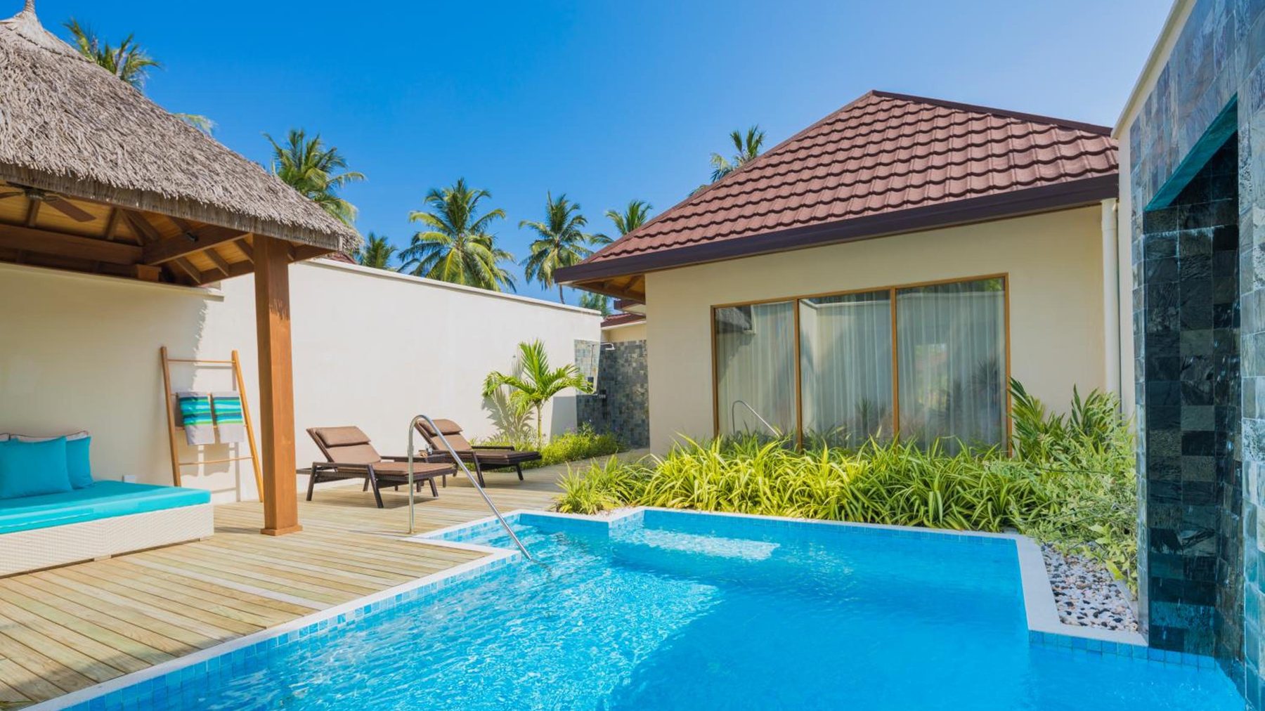 Niva Kurumba Maldives