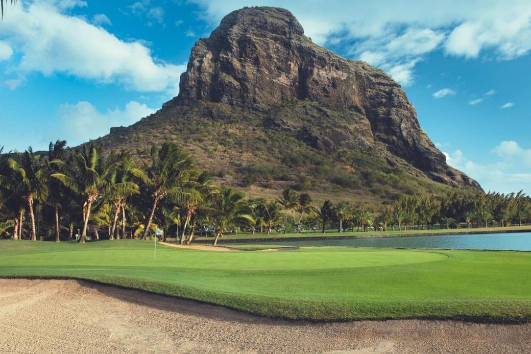 Paradis Beachcomber Golf Resort & Spa