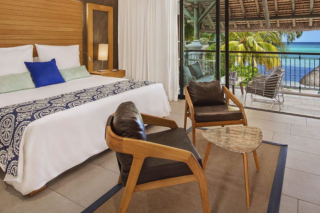 Paradis Beachcomber Golf Resort & Spa