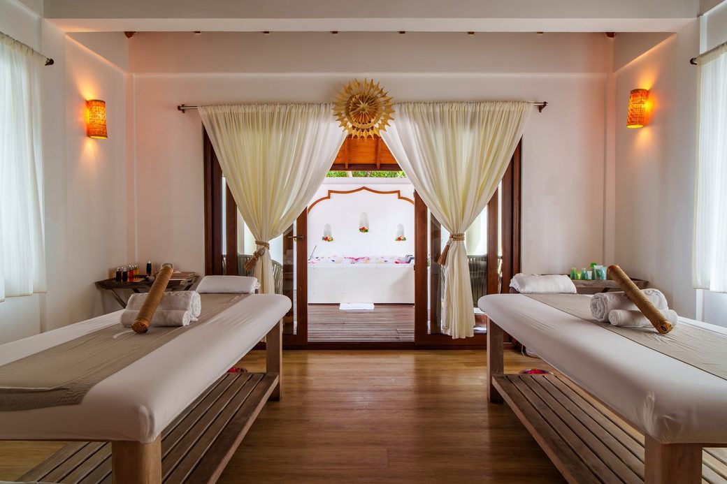 Reethi Faru Resort
