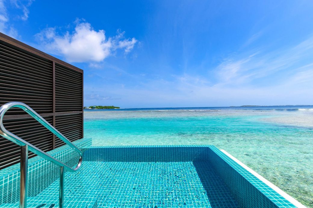 Sheraton Maldives Full Moon Resort & Spa
