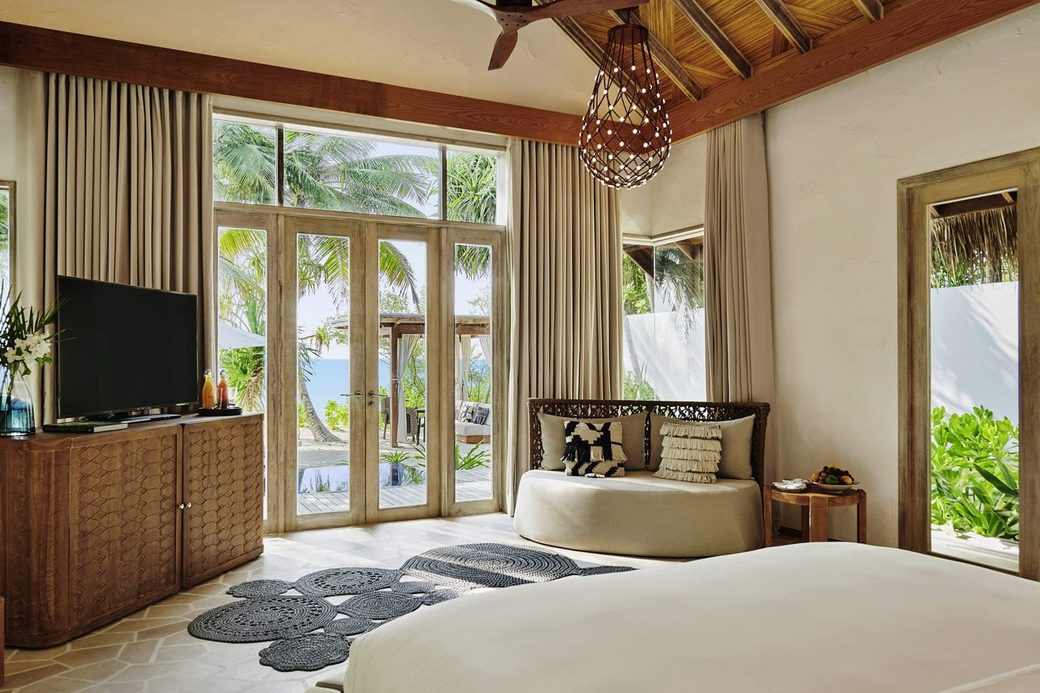 Sunset Beach Villa на закатной стороне