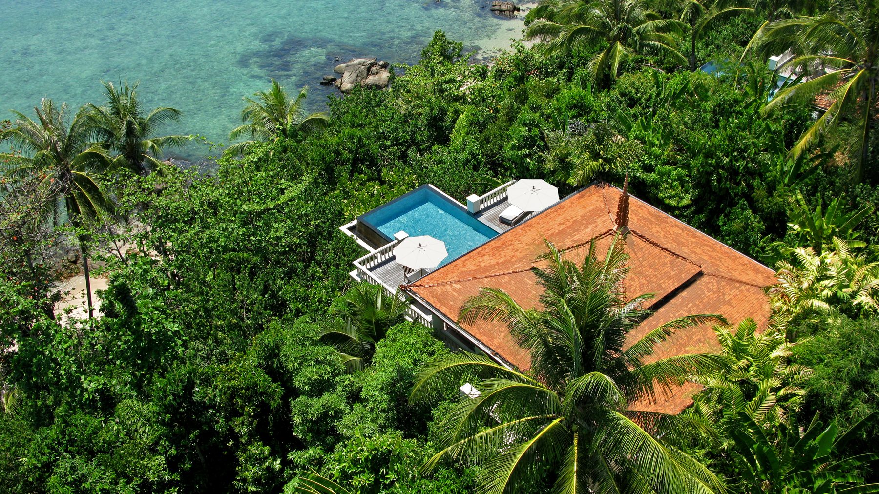 Trisara Villa, Най Тон